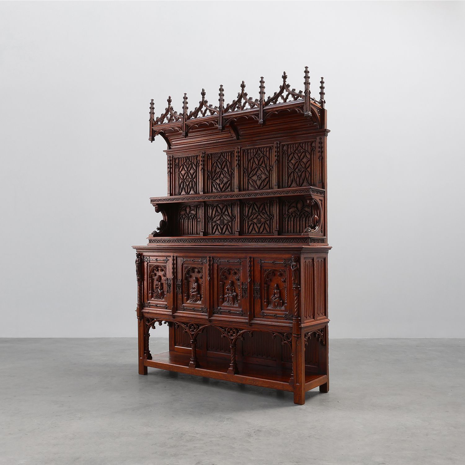 Rare large early 19th century hand carved Neo-Gothic cupboard in oak-img